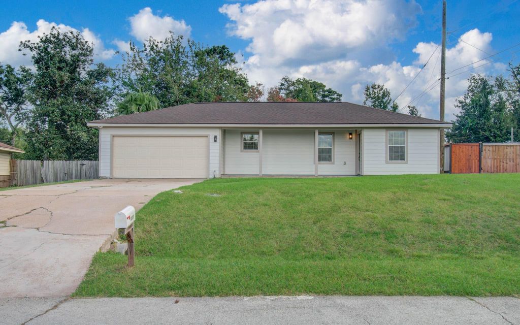13221 Candlewick Street, Houston, TX 77015