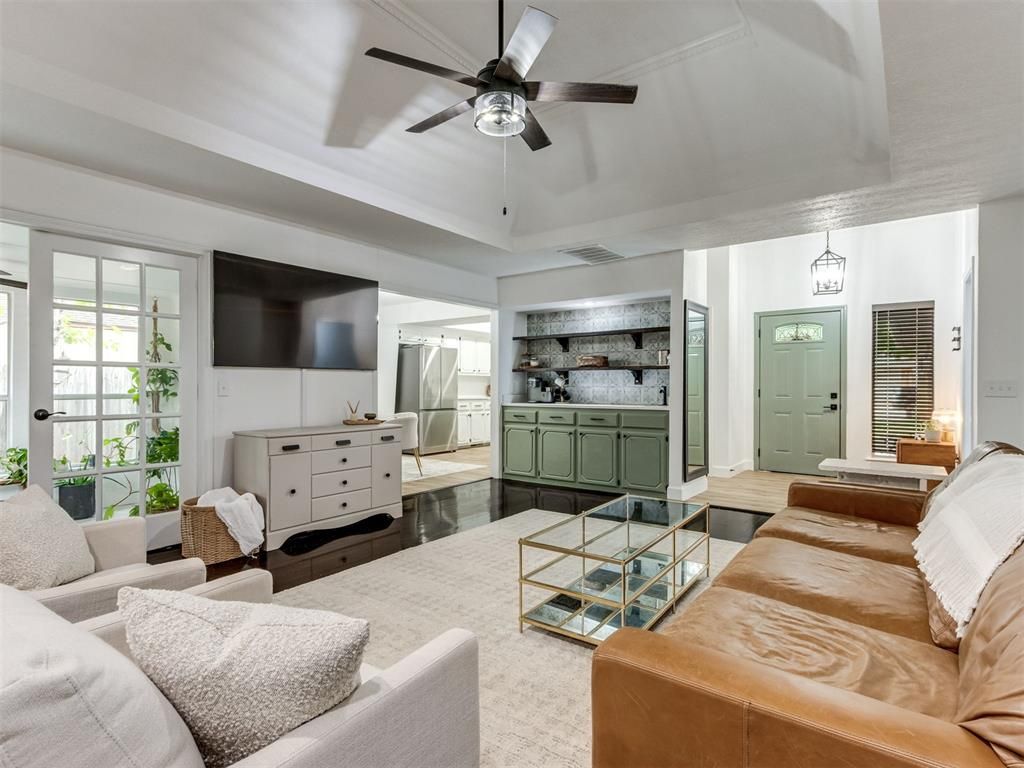 10433 NW 41st Street, Yukon, OK 73099