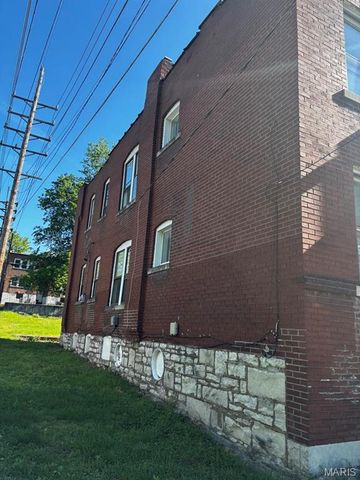 6531 CHAMBERLAIN AVE Avenue, University City, MO 63130