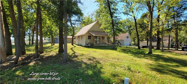 18594 Mimosa Circle, Warsaw, MO 65355