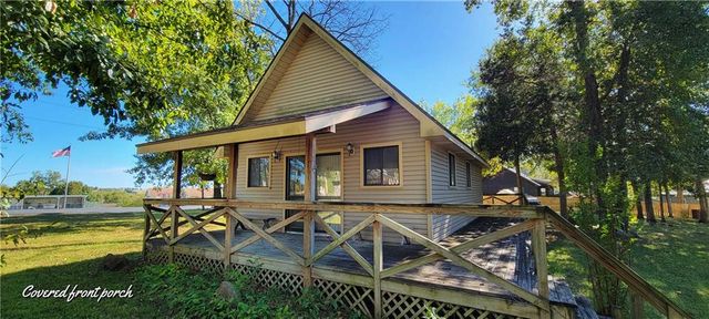 18594 Mimosa Circle, Warsaw, MO 65355