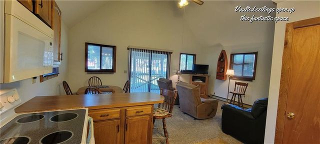 18594 Mimosa Circle, Warsaw, MO 65355