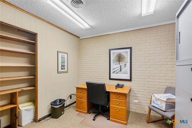 1001 E Airline Road, Victoria, TX 77901