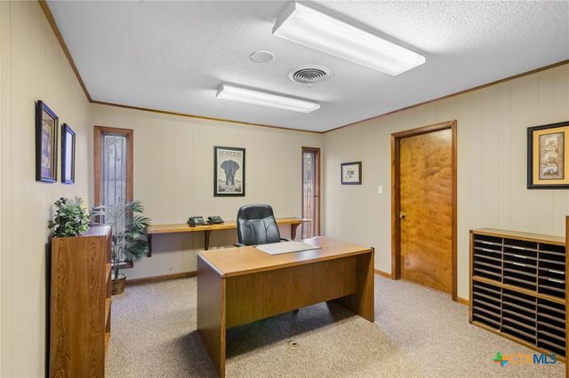 1001 E Airline Road, Victoria, TX 77901