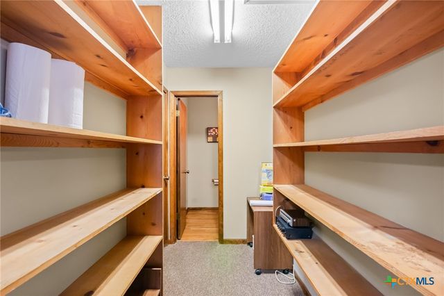 1001 E Airline Road, Victoria, TX 77901