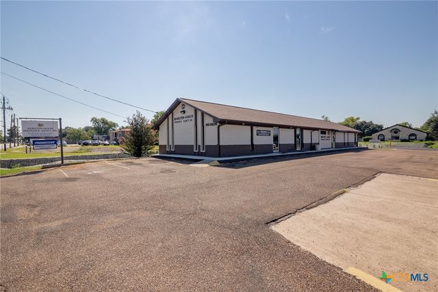 1001 E Airline Road, Victoria, TX 77901