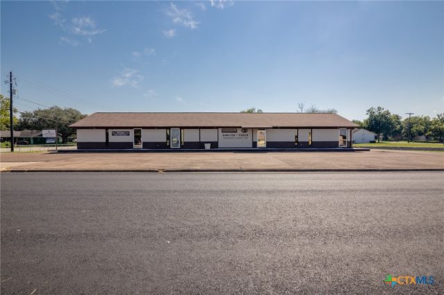 1001 E Airline Road, Victoria, TX 77901