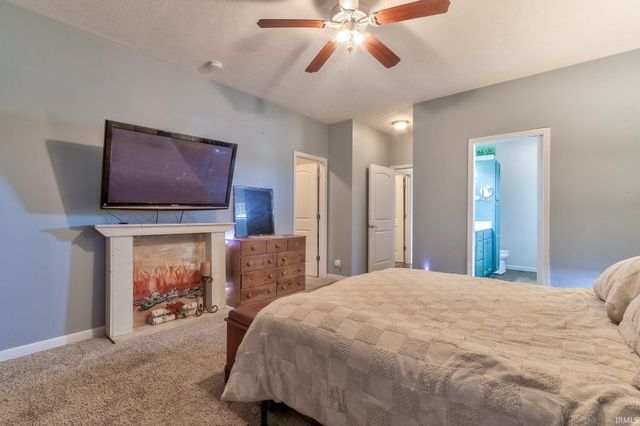 3630 Arbor Creek Drive, Newburgh, IN 47630