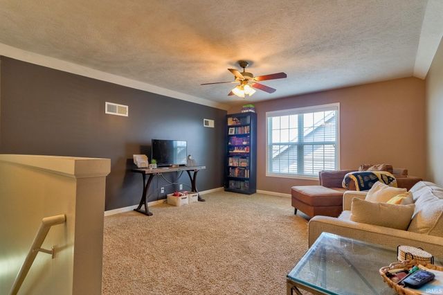 3630 Arbor Creek Drive, Newburgh, IN 47630