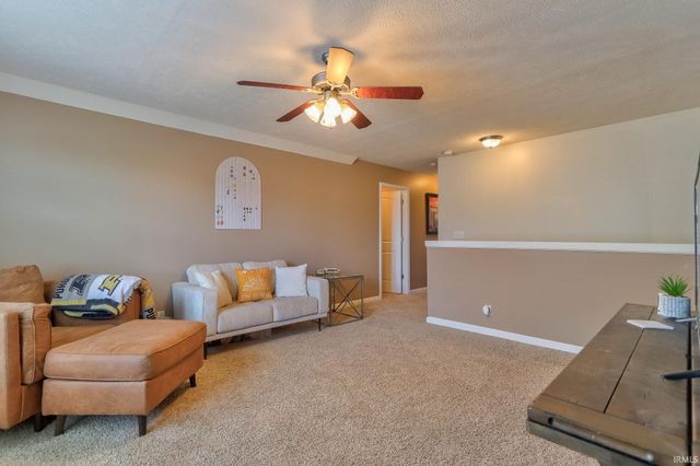 3630 Arbor Creek Drive, Newburgh, IN 47630
