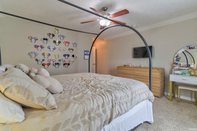 3630 Arbor Creek Drive, Newburgh, IN 47630