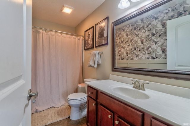 3630 Arbor Creek Drive, Newburgh, IN 47630
