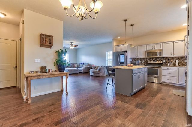 3630 Arbor Creek Drive, Newburgh, IN 47630