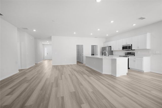 1609 ASTRID RD, Davenport, FL 33837