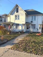 719 W 2nd Street, Dixon, IL 61021