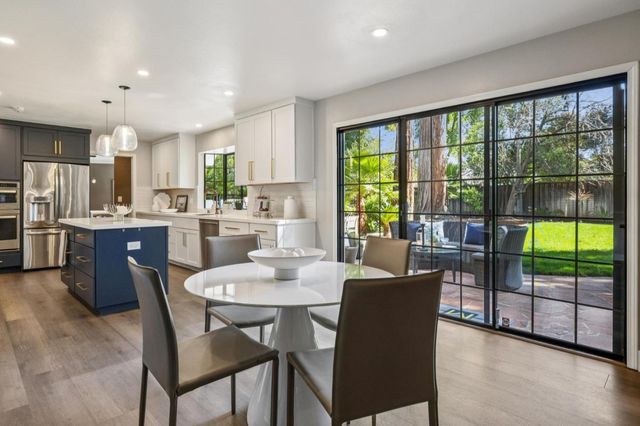 892 Saint Joseph Avenue, Los Altos, CA 94024