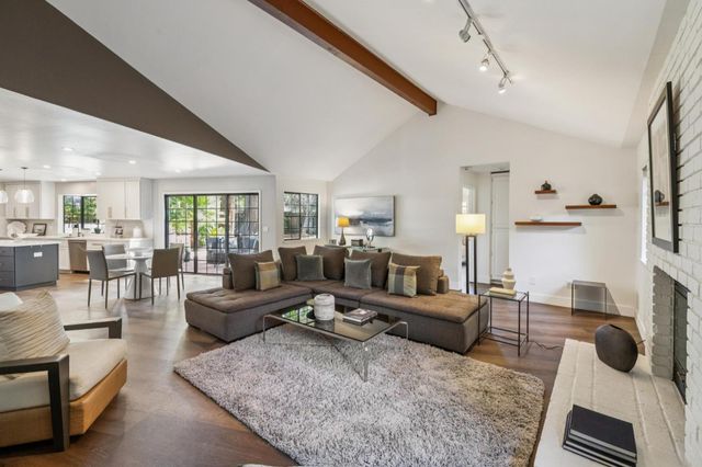 892 Saint Joseph Avenue, Los Altos, CA 94024