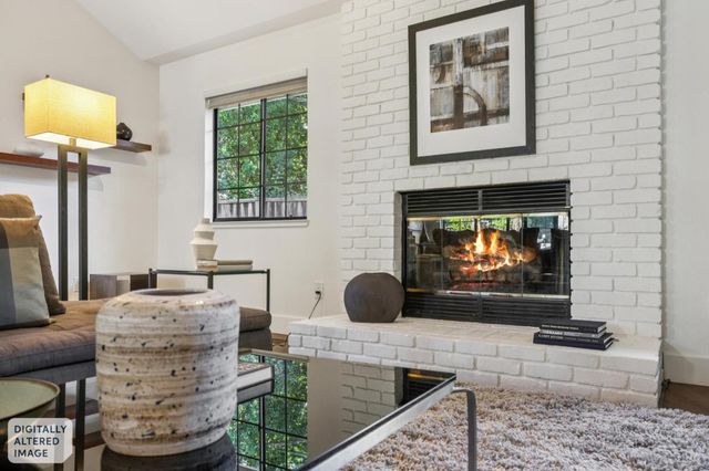 892 Saint Joseph Avenue, Los Altos, CA 94024