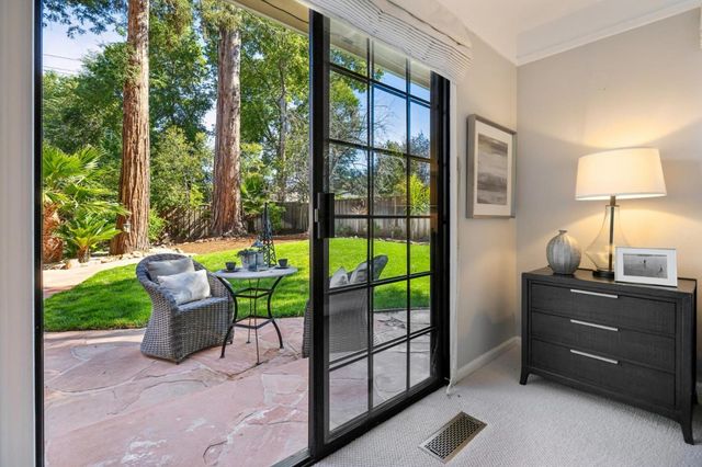 892 Saint Joseph Avenue, Los Altos, CA 94024