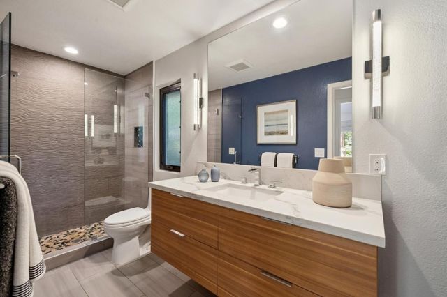 892 Saint Joseph Avenue, Los Altos, CA 94024