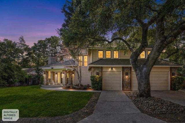 892 Saint Joseph Avenue, Los Altos, CA 94024