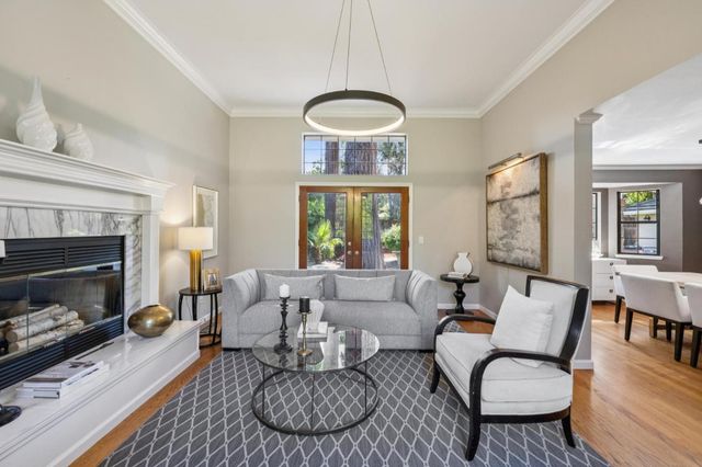 892 Saint Joseph Avenue, Los Altos, CA 94024