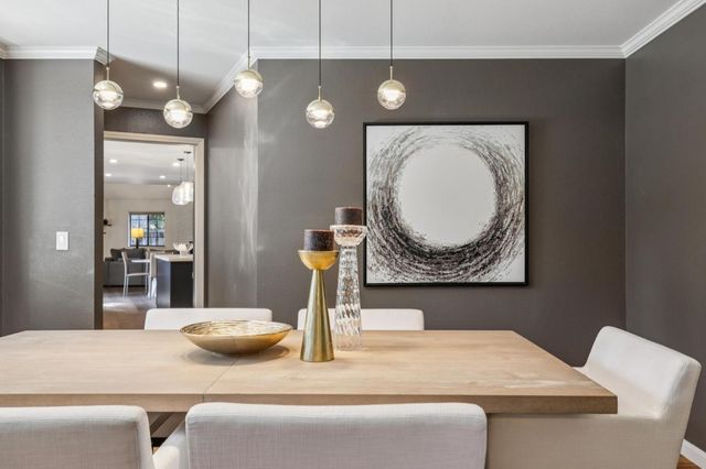 892 Saint Joseph Avenue, Los Altos, CA 94024