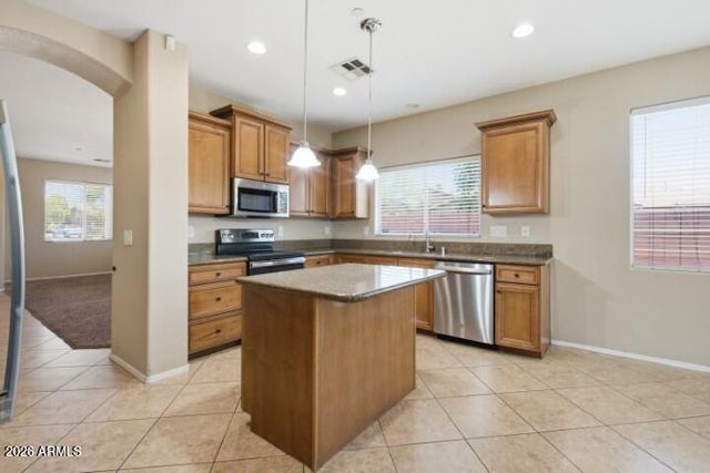 13755 W MONTEREY Way, Avondale, AZ 85392