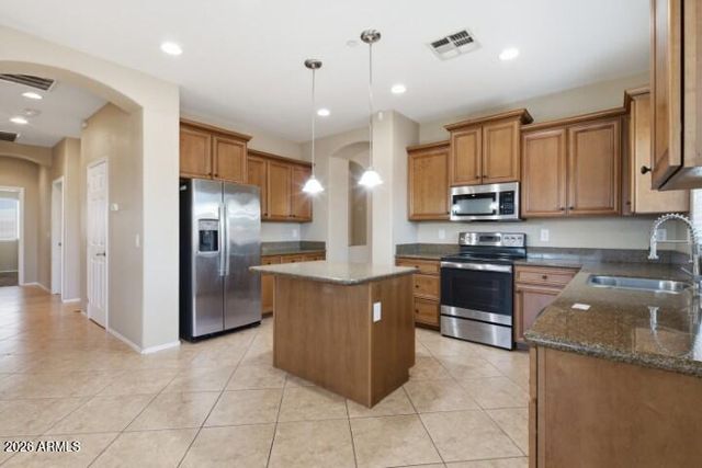 13755 W MONTEREY Way, Avondale, AZ 85392