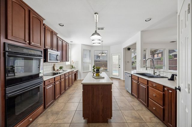 2504 Heather Glen Drive, Plano, TX 75025