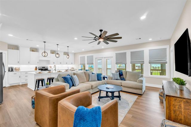 4419 Ranger Drive, Port Bolivar, TX 77650