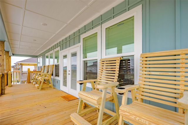 4419 Ranger Drive, Port Bolivar, TX 77650