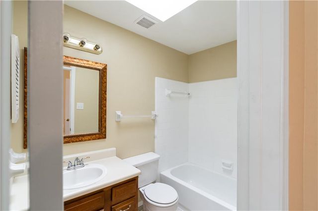 5900 Grelot Road 402, Mobile, AL 36609