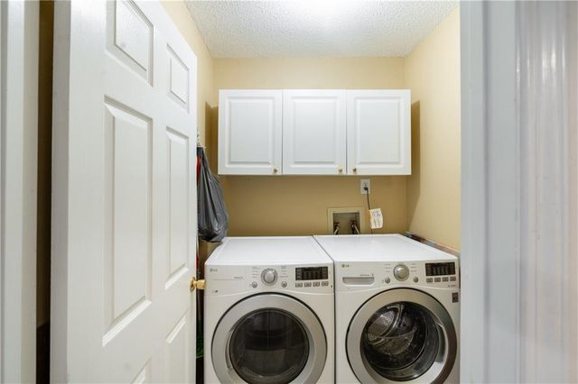 5900 Grelot Road 402, Mobile, AL 36609