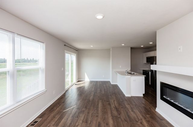 1112 Cove Street SE, Bondurant, IA 50035
