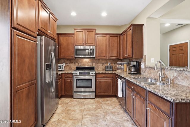 21242 N 36TH Place, Phoenix, AZ 85050
