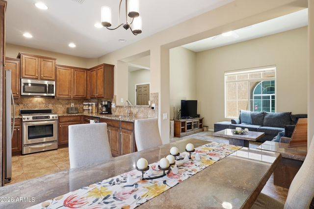 21242 N 36TH Place, Phoenix, AZ 85050