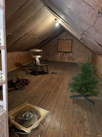 2526 Raymond Avenue, Fort Wayne, IN 46803