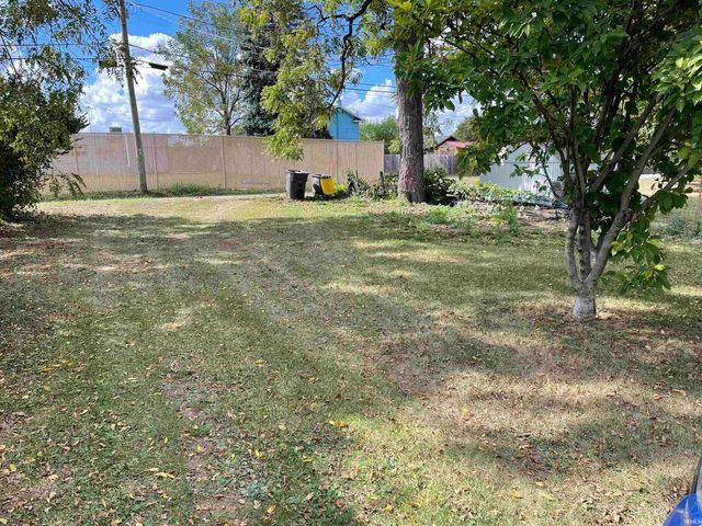 2526 Raymond Avenue, Fort Wayne, IN 46803