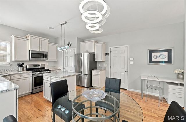 1309 Mason Grove Drive, St Charles, MO 63304
