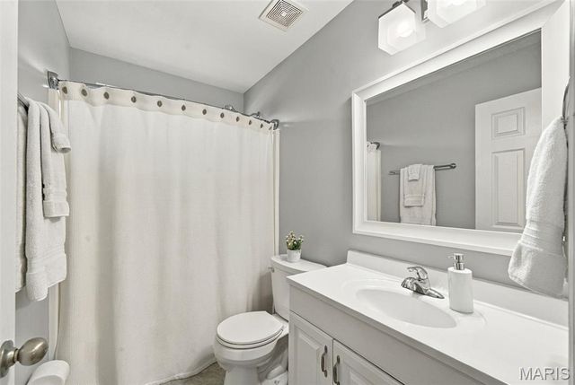 1309 Mason Grove Drive, St Charles, MO 63304