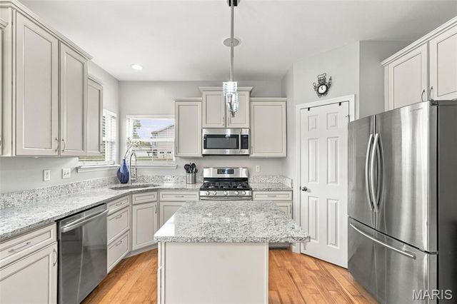 1309 Mason Grove Drive, St Charles, MO 63304