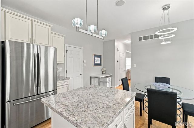 1309 Mason Grove Drive, St Charles, MO 63304