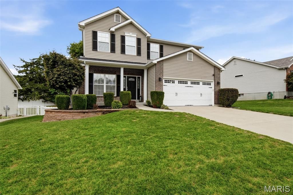 1309 Mason Grove Drive, St Charles, MO 63304