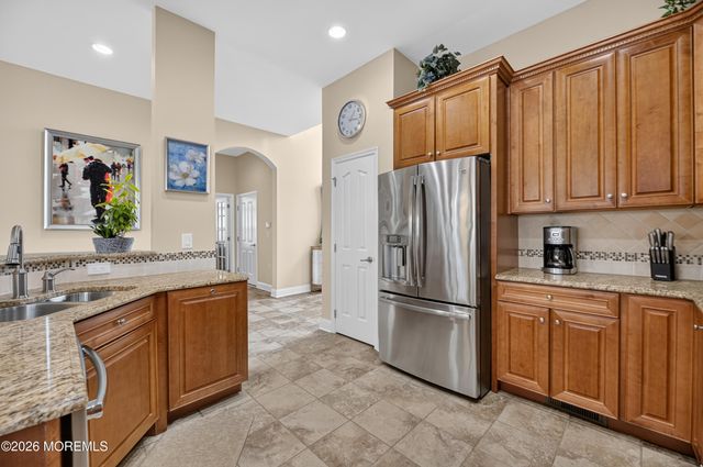 228 Diamond Spring Drive, Monroe, NJ 08831