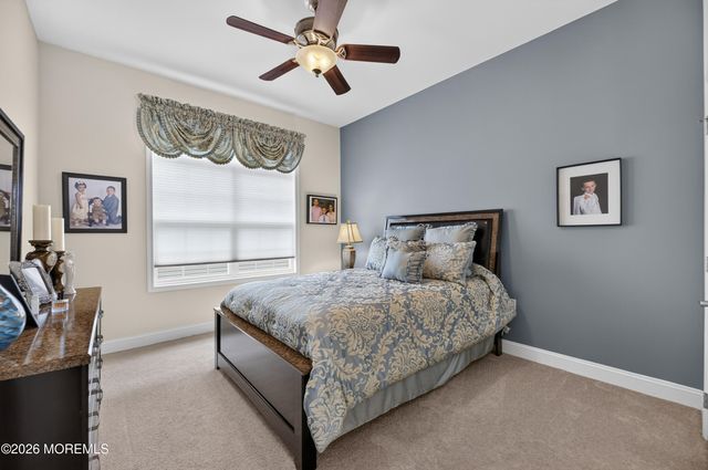 228 Diamond Spring Drive, Monroe, NJ 08831