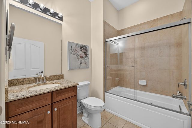 228 Diamond Spring Drive, Monroe, NJ 08831