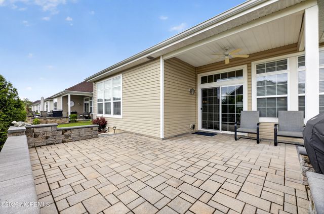 228 Diamond Spring Drive, Monroe, NJ 08831