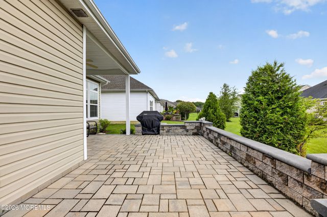 228 Diamond Spring Drive, Monroe, NJ 08831