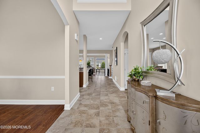 228 Diamond Spring Drive, Monroe, NJ 08831
